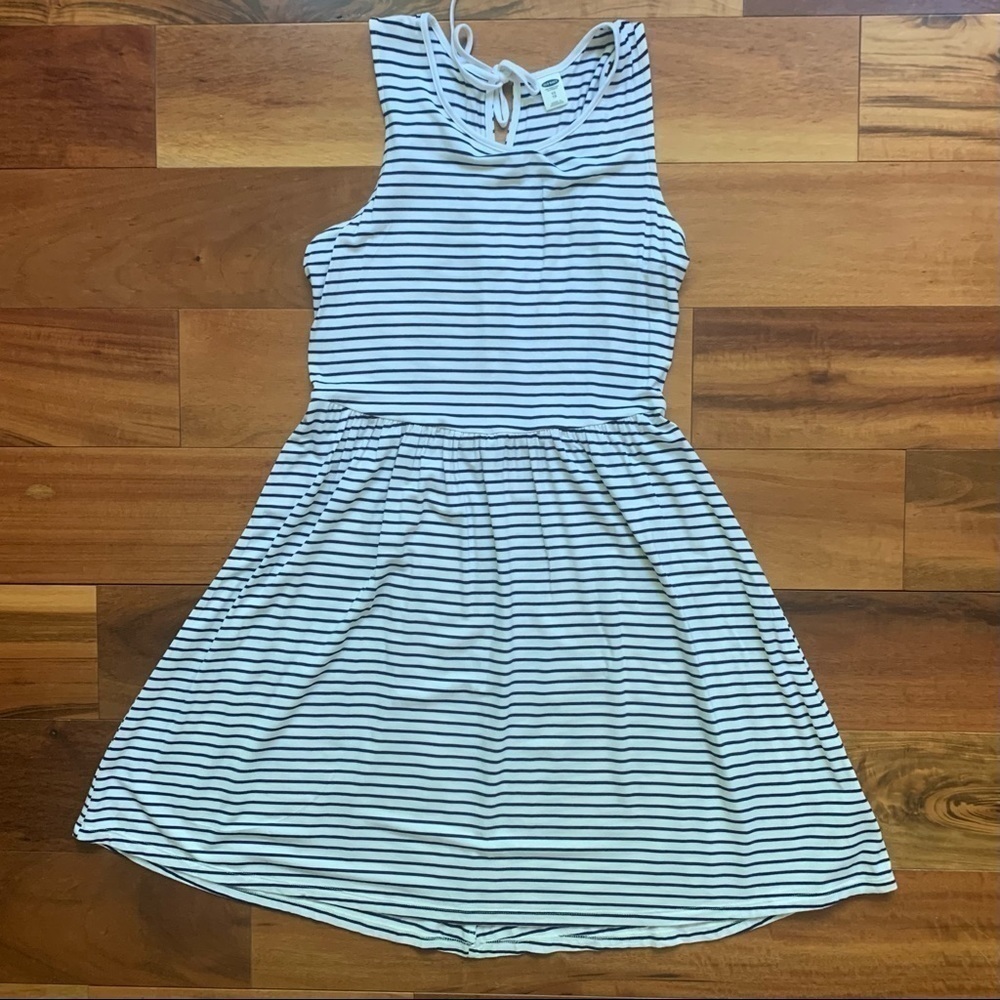 Old Navy Sleeveless Striped Dress